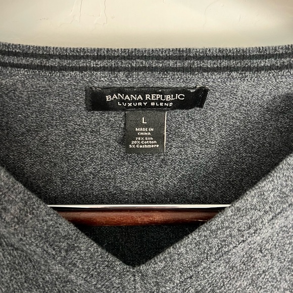 Banana Republic Top Size Large Gray - Picture 4 of 4